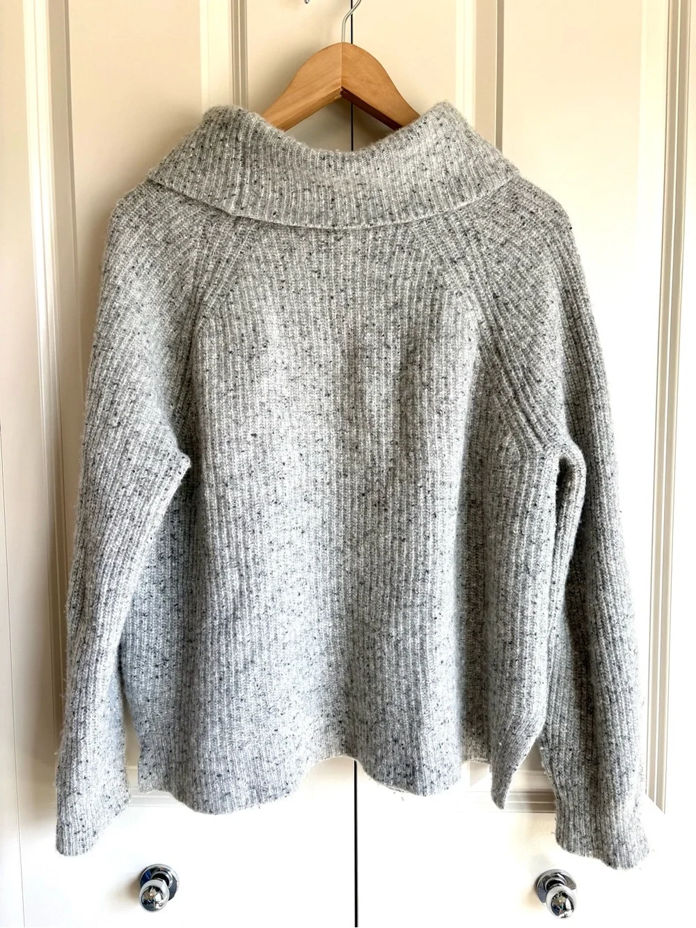 J.Crew Mercantile Women's Donegal Gray Cowl Neck Sweater Lambs Wool Size XL
